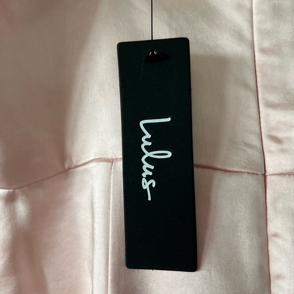 NWT LULUS SHORT SATIN DRESS WITH ADJUSTABLE STRAPS - Picture 4 of 5